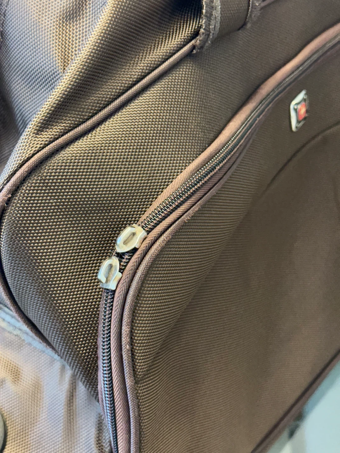 Swiss Gear Rolling Duffel Bag - photo 5