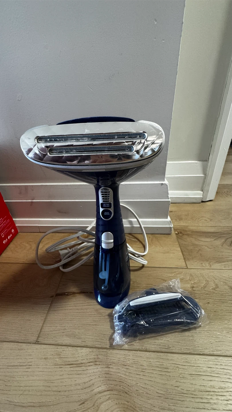 Conair Handheld Steam Iron - photo 2