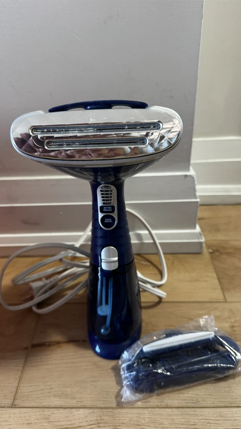 Conair Handheld Steam Iron - photo 3