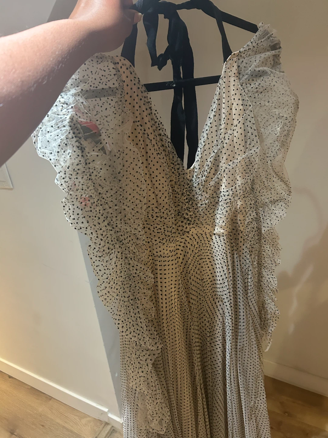 MOVING SALE! Zimmerman Dress - photo 2