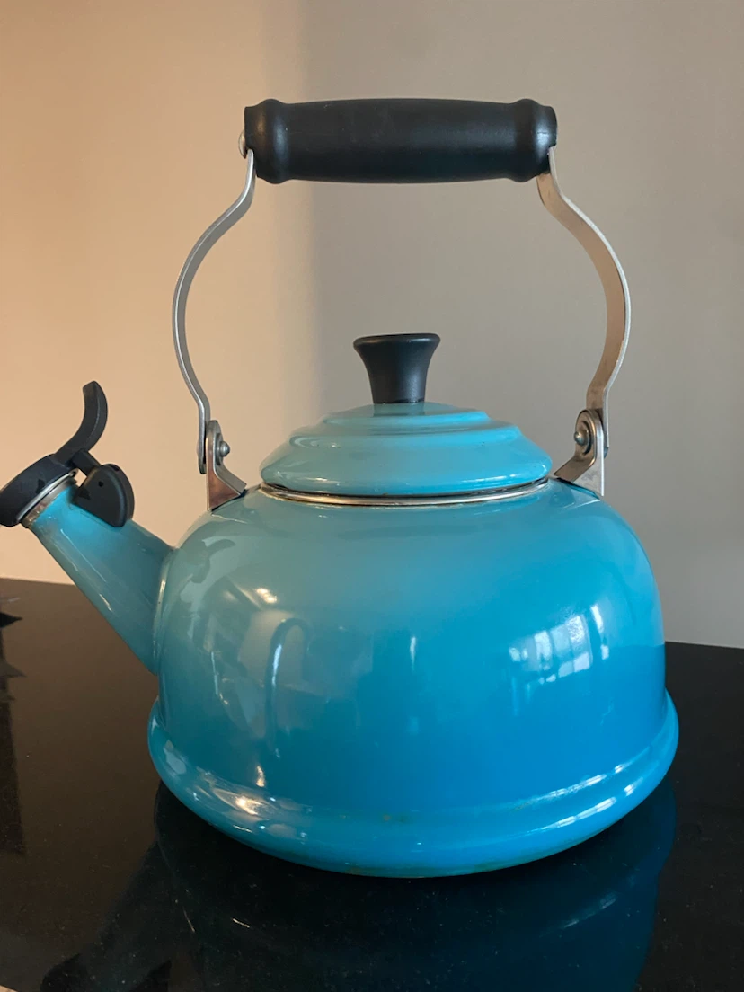 Le Creuset Enamelled Steel Whistling Kettle