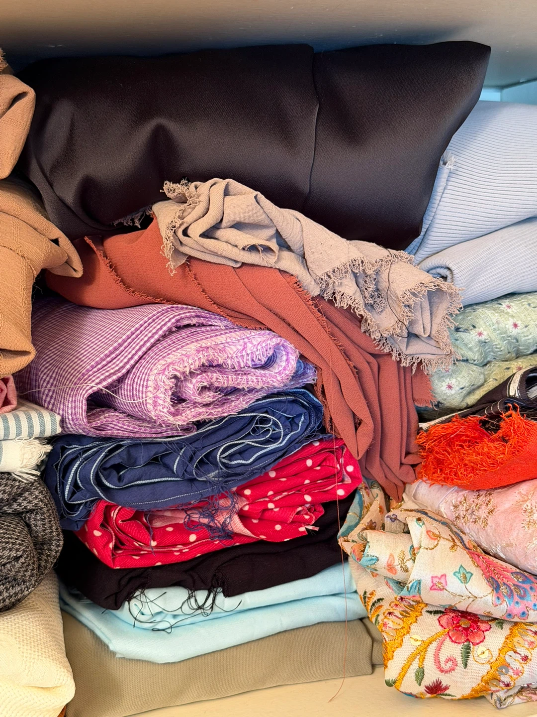Assorted Fabric Pieces Bundle - photo 5