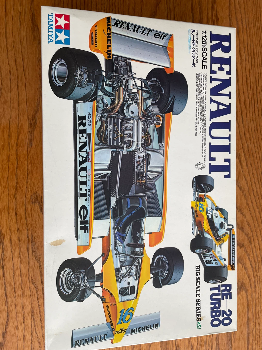1:12 scale formula one model kit