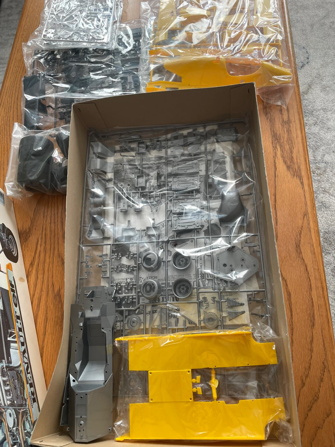 1:12 scale formula one model kit - photo 4