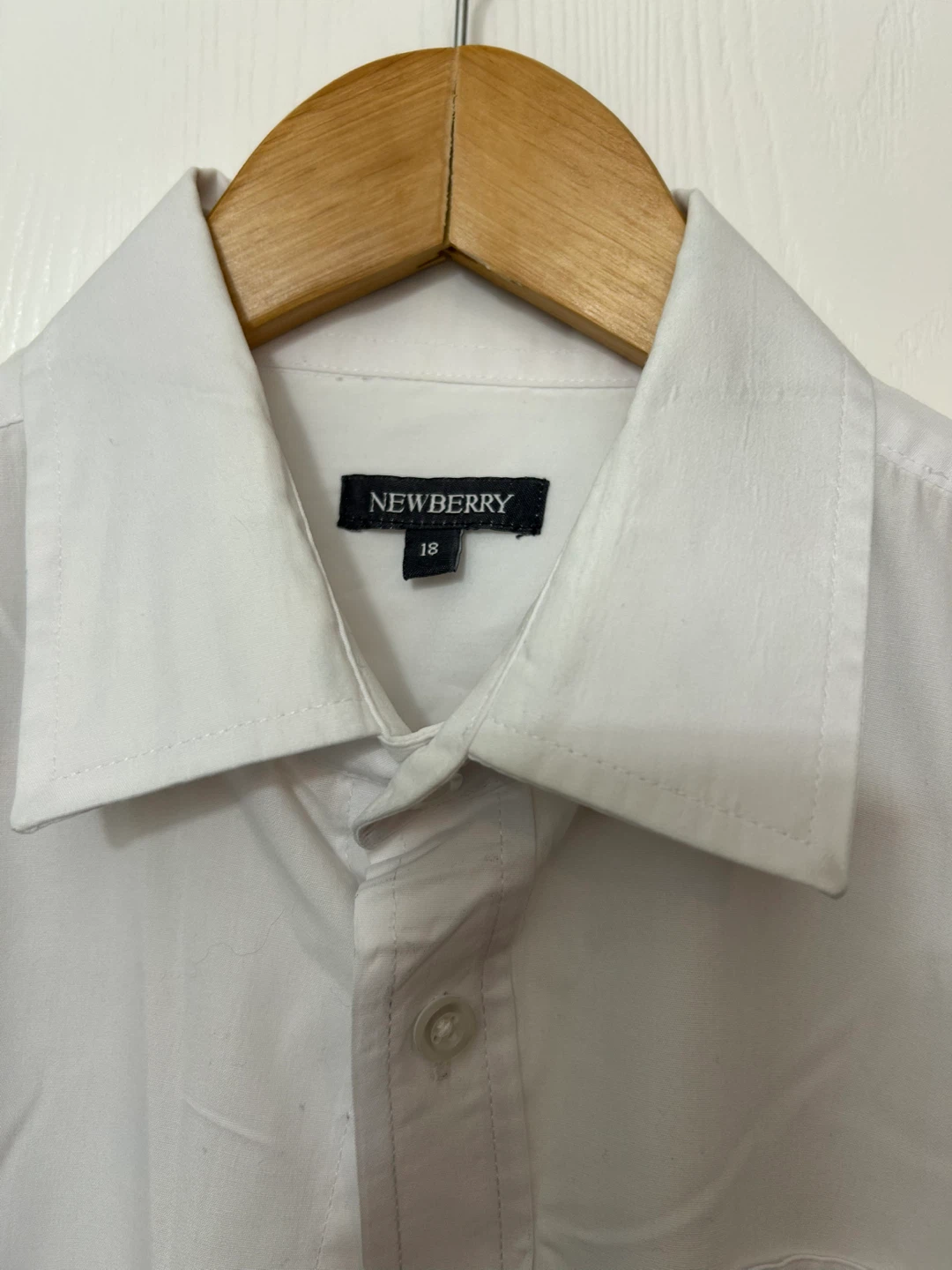 Newberry white button-up shirt size 18 - photo 2
