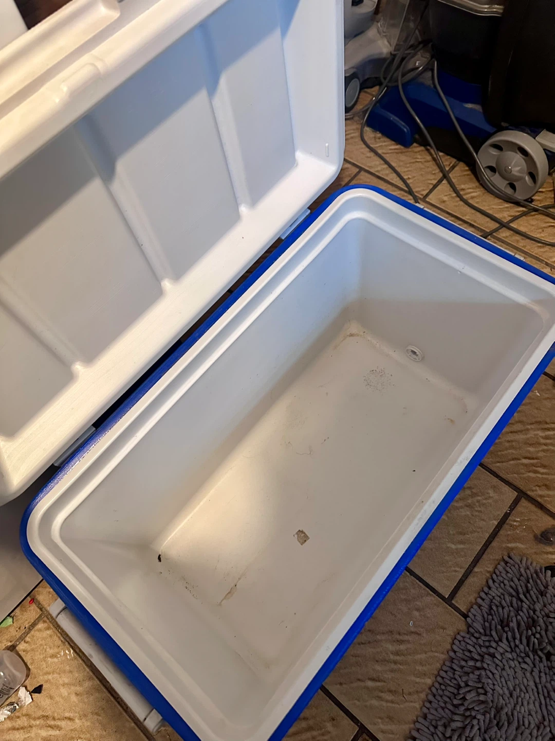 Coleman Hard Cooler - photo 2
