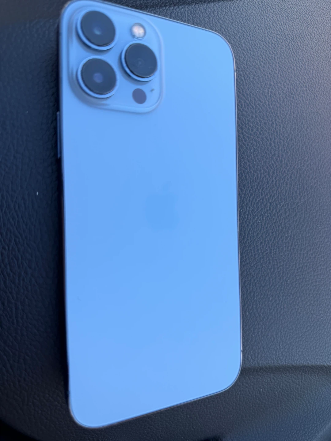 Apple iPhone 13 Pro Max - photo 3