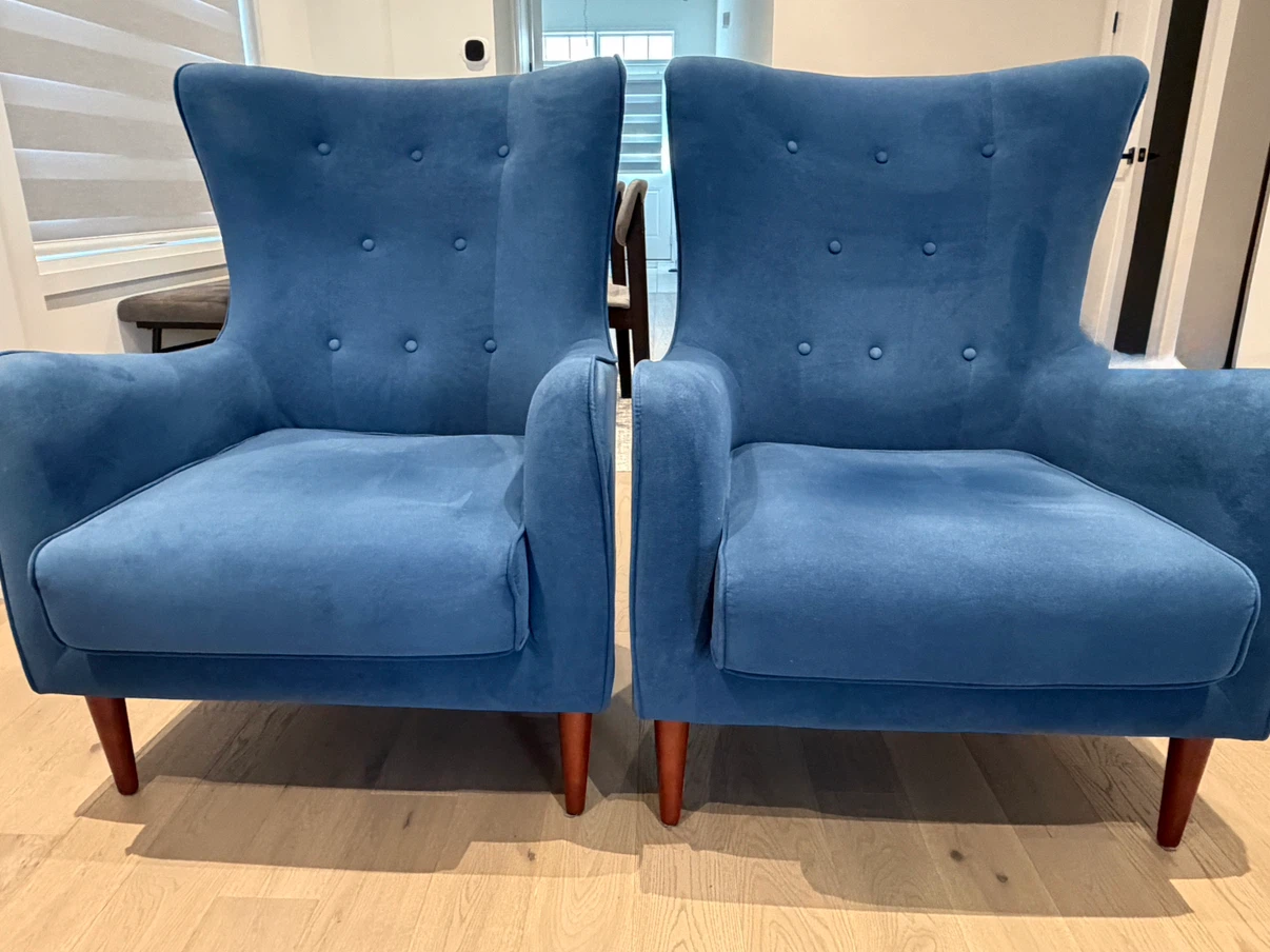 Set of Two Blue Velvet Wingback Accent Chairs - photo 3