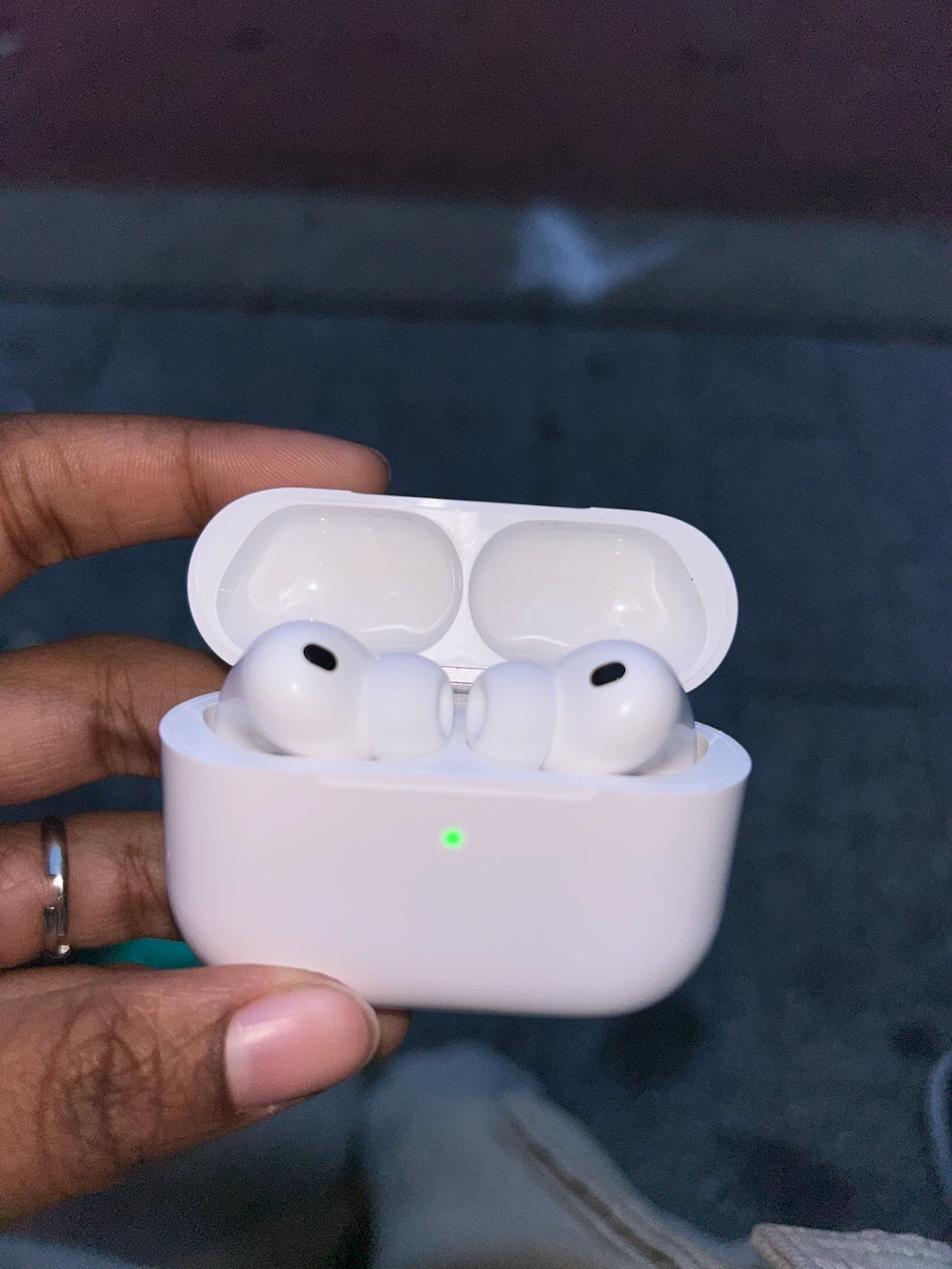 Apple AirPods Pro - photo 3
