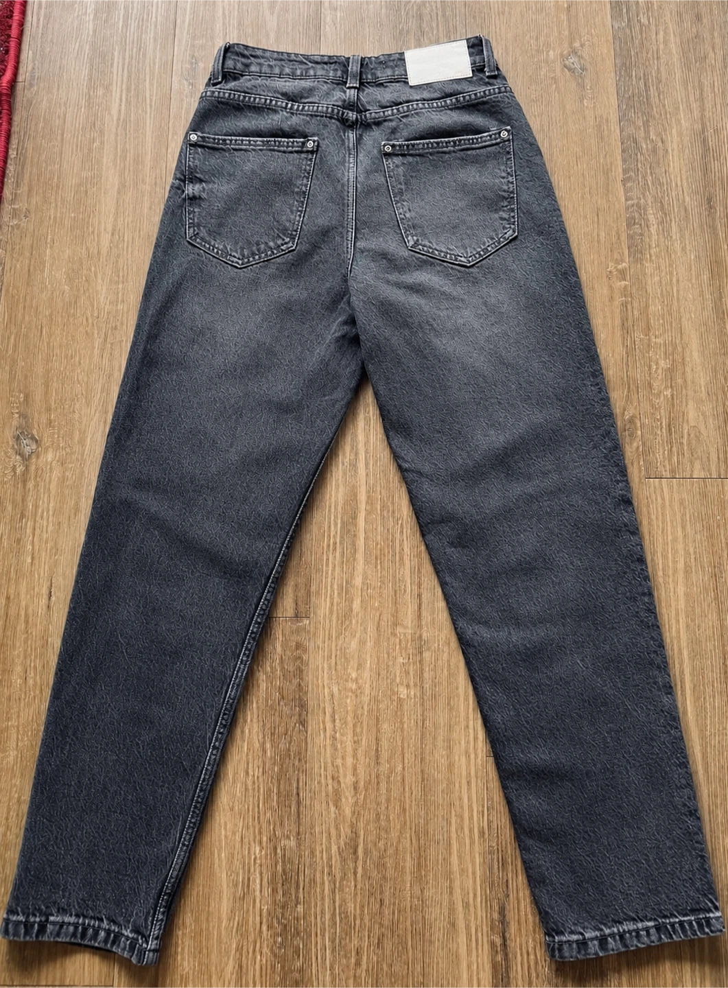 Zara High Waisted Charcoal Jeans – Size 4 - photo 4