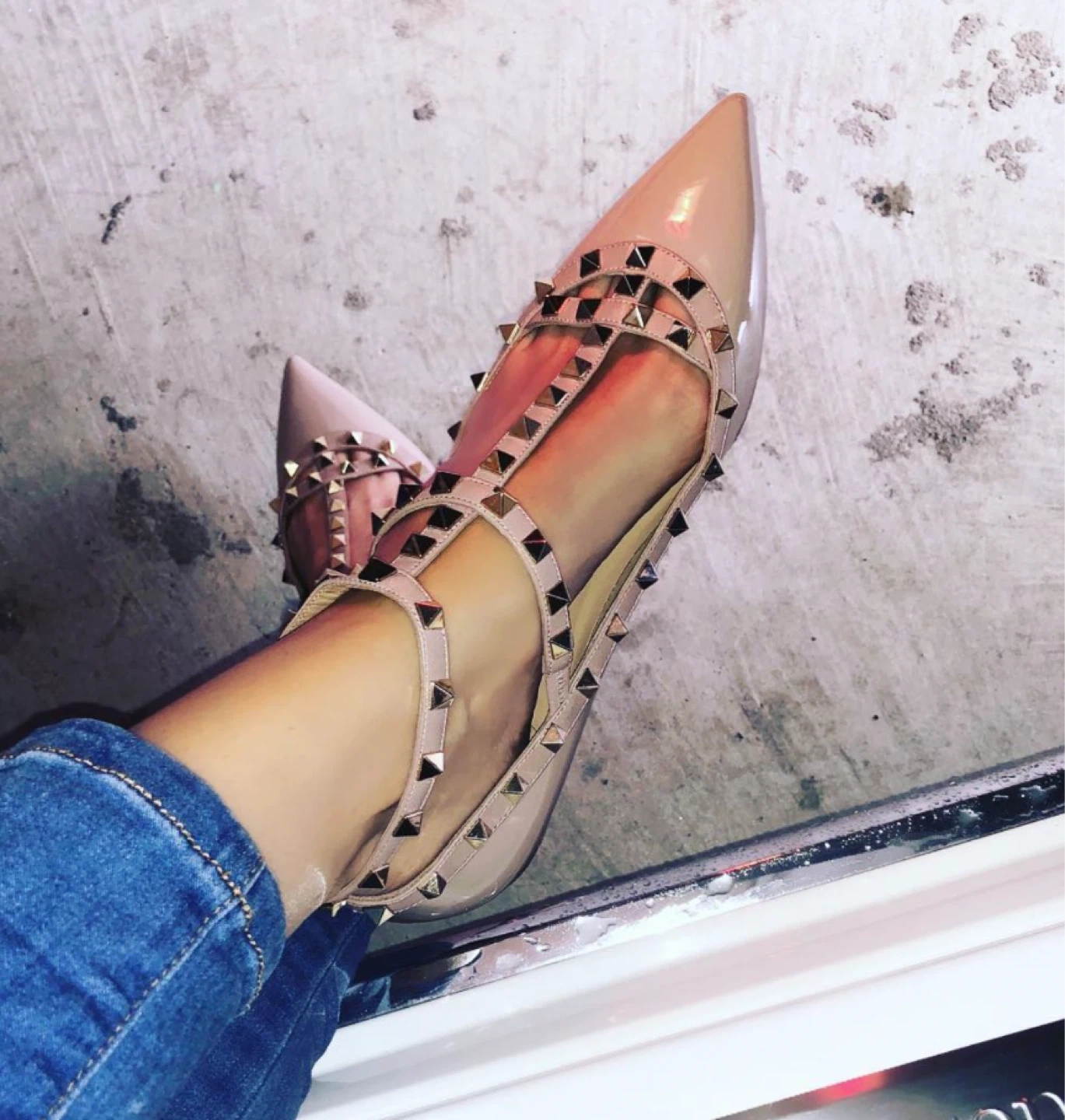 Valentino Garavani rockstud patent leather ballet flats - photo 2