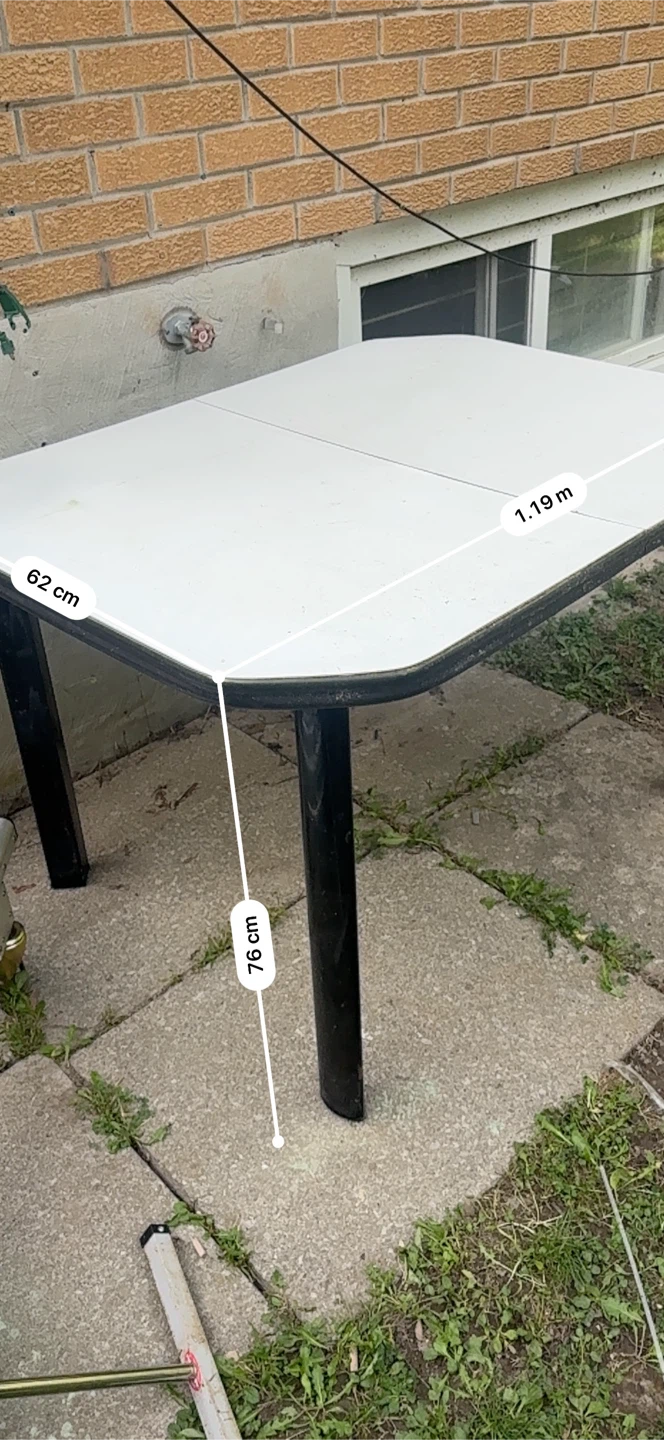 White and black dining table