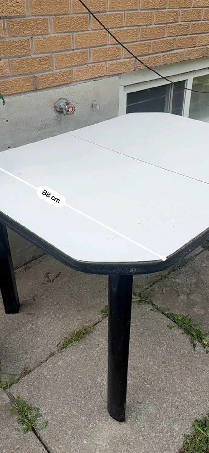 White and black dining table - photo 2