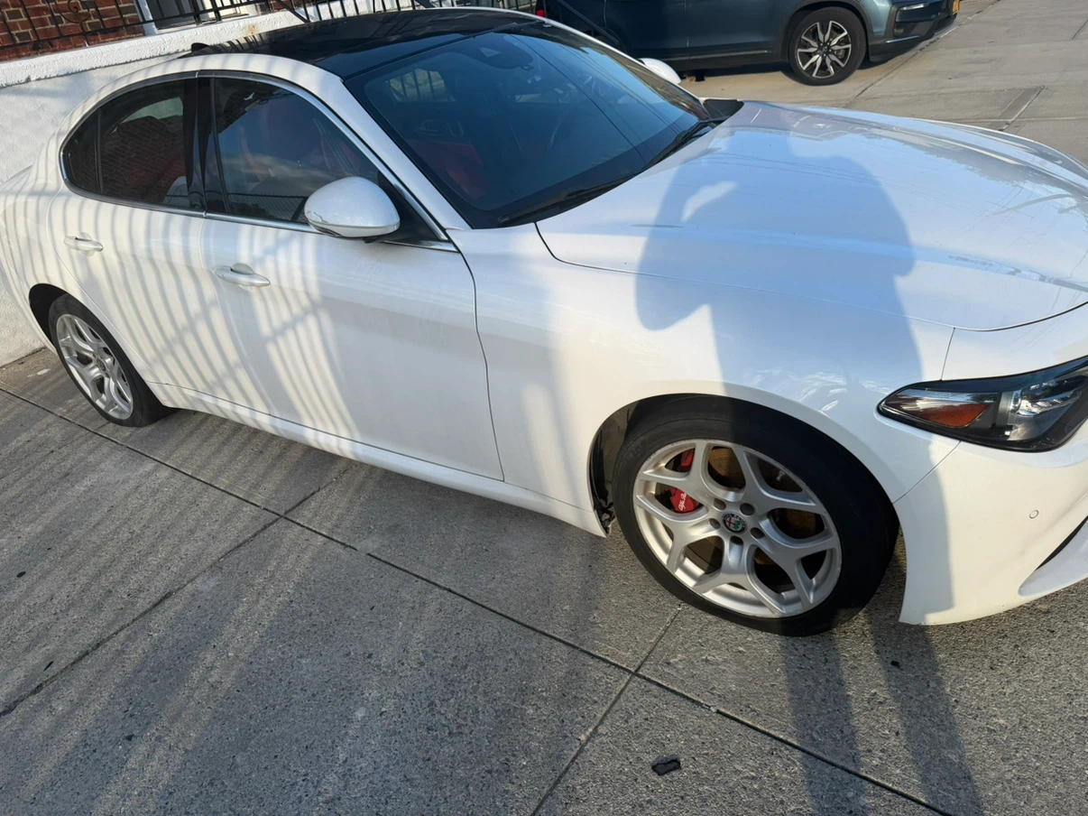 Alfa Romeo Giulia Sedan