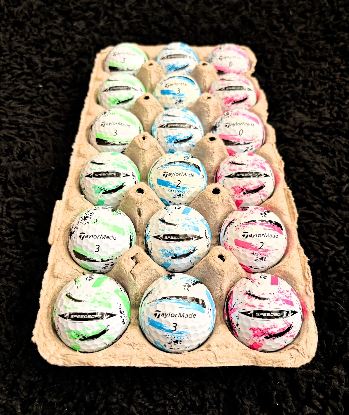 18 Taylormade Speedsoft Ink Golf Balls