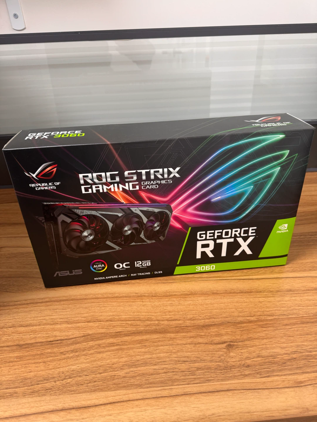 Asus  Rog Strix RTX 3060  (12 GB  )    GpU