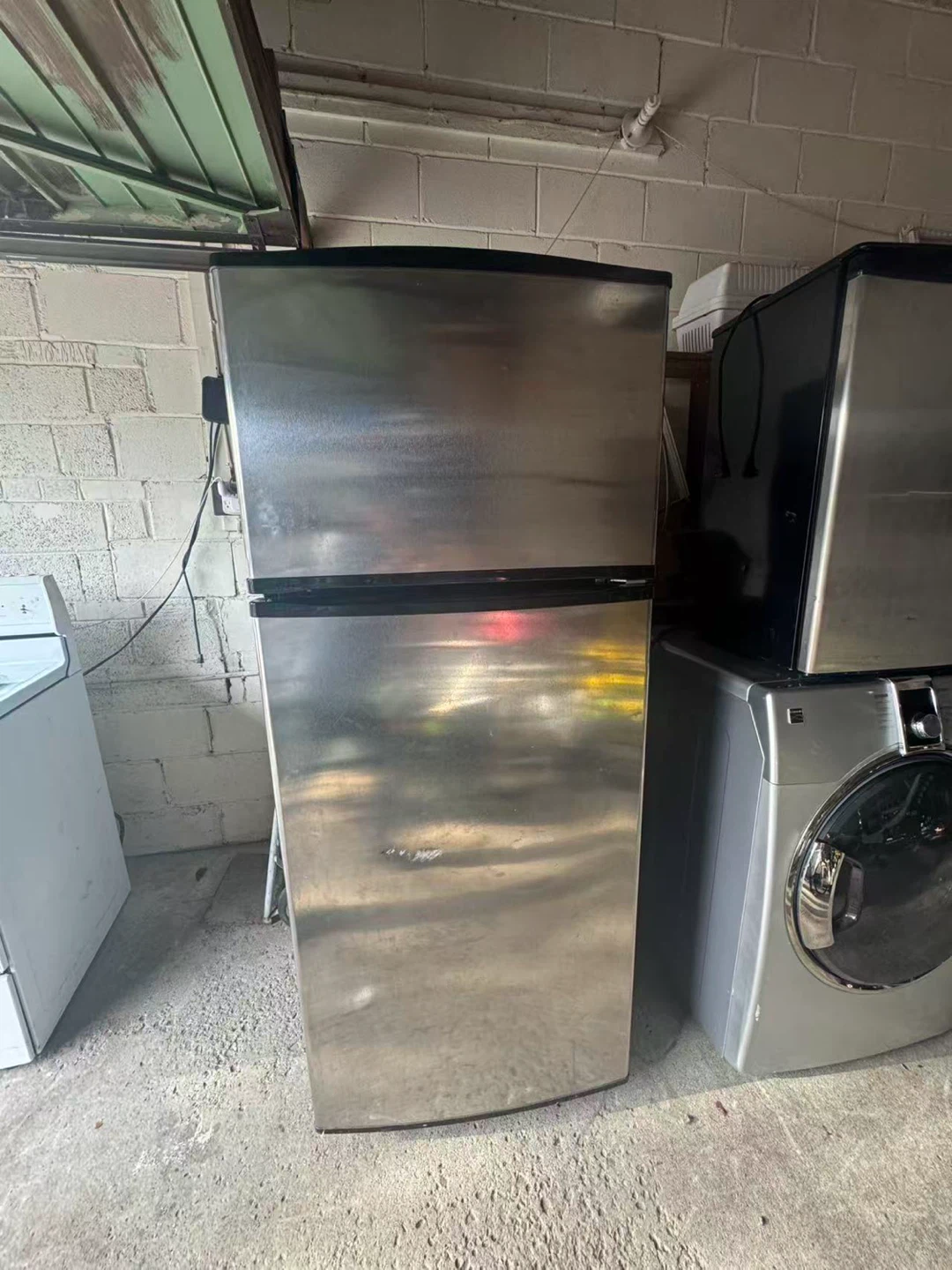 Good condition IKEA 28’ Fridge $200 - photo 2