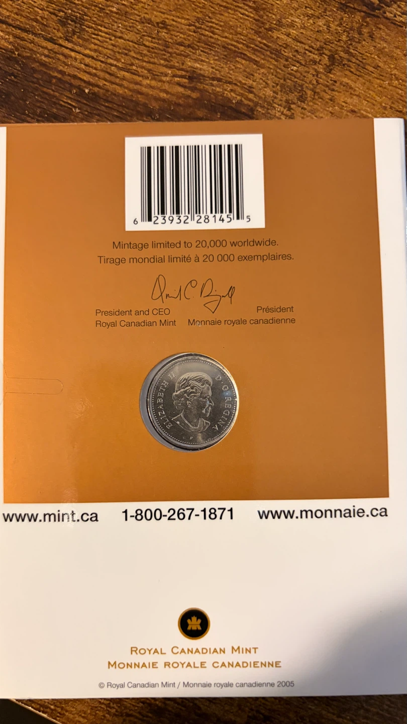 Royal Canadian Mint 2005 Victory Anniversary Nickel - photo 2