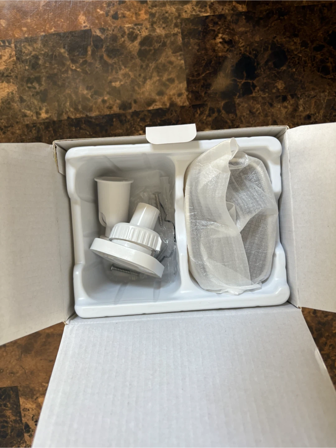 2K Wireless Security Camera with 64GB SD Card - photo 4