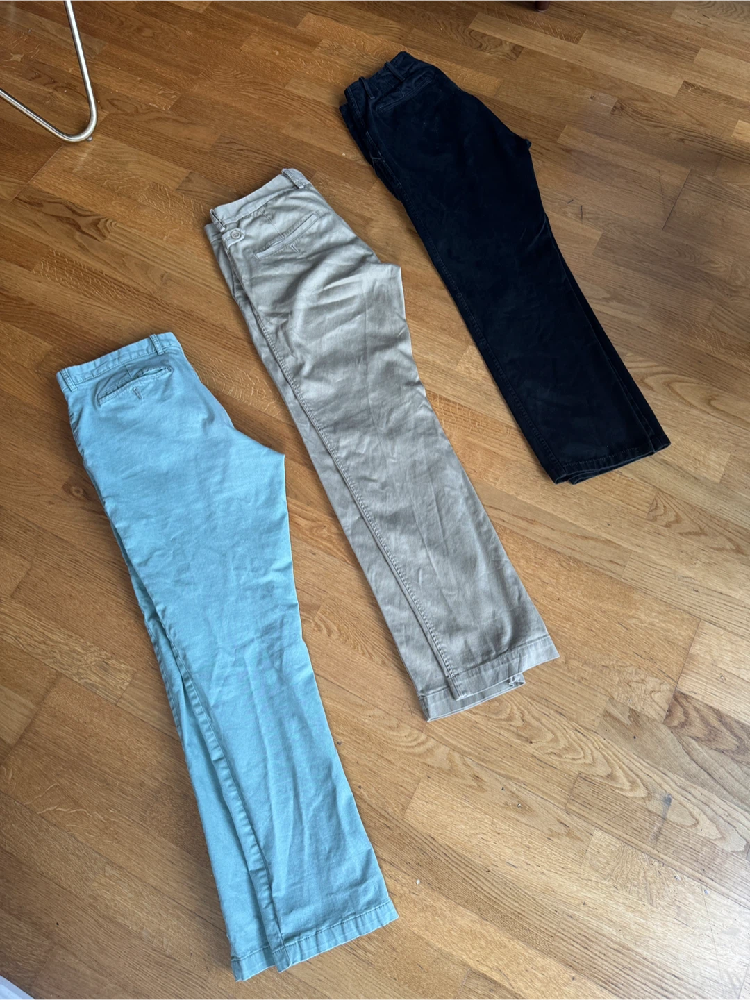 Assorted Men's Pants Size 32 and 34