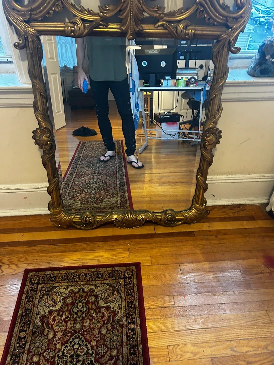 Ornate Baroque-Style Gold Wall Mirror - photo 4