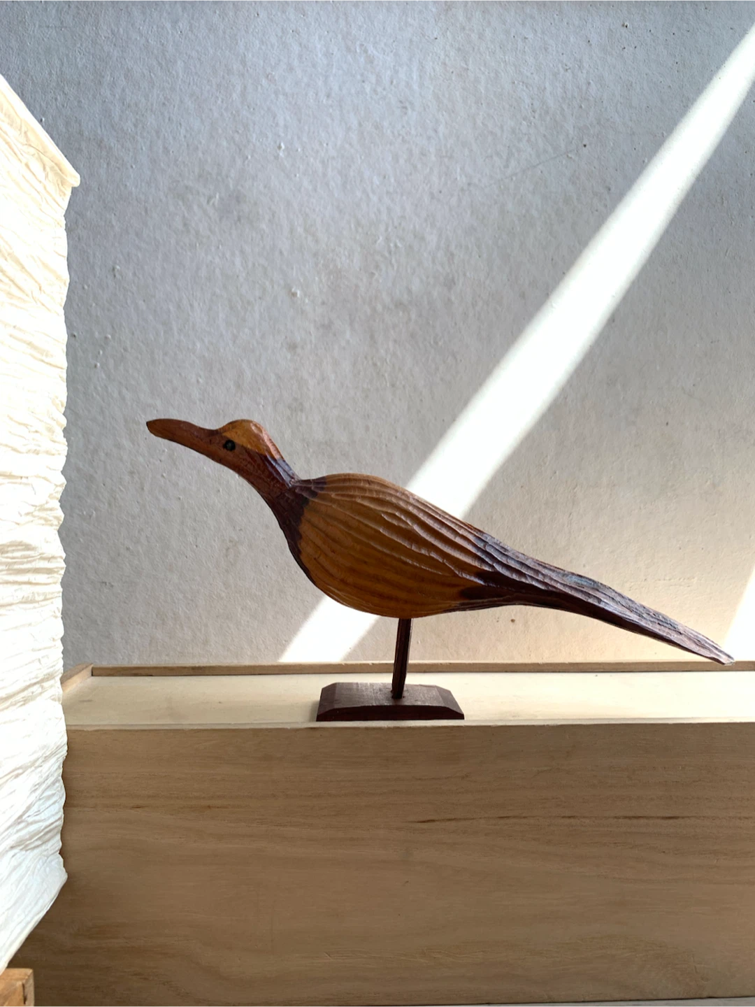 Vintage MCM Hand-Carved Wooden Bird Figurine - photo 2