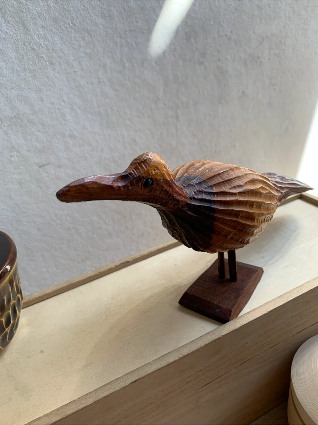 Vintage MCM Hand-Carved Wooden Bird Figurine - photo 3