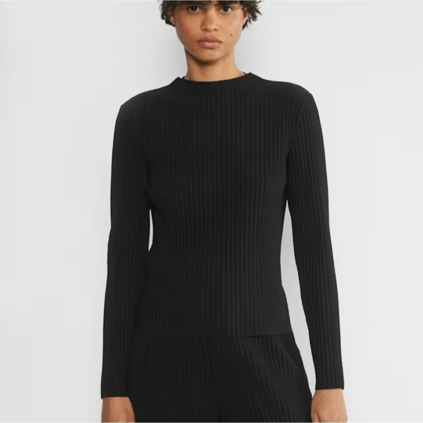 NEW✨Aritzia Babaton Advocate blouse M