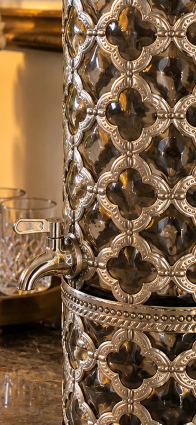 Decorative glass beverage dispenser - photo 2
