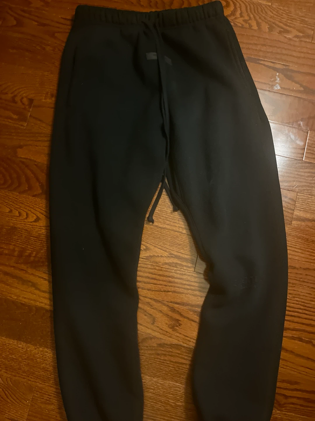 Black Uncuffed Essential pants