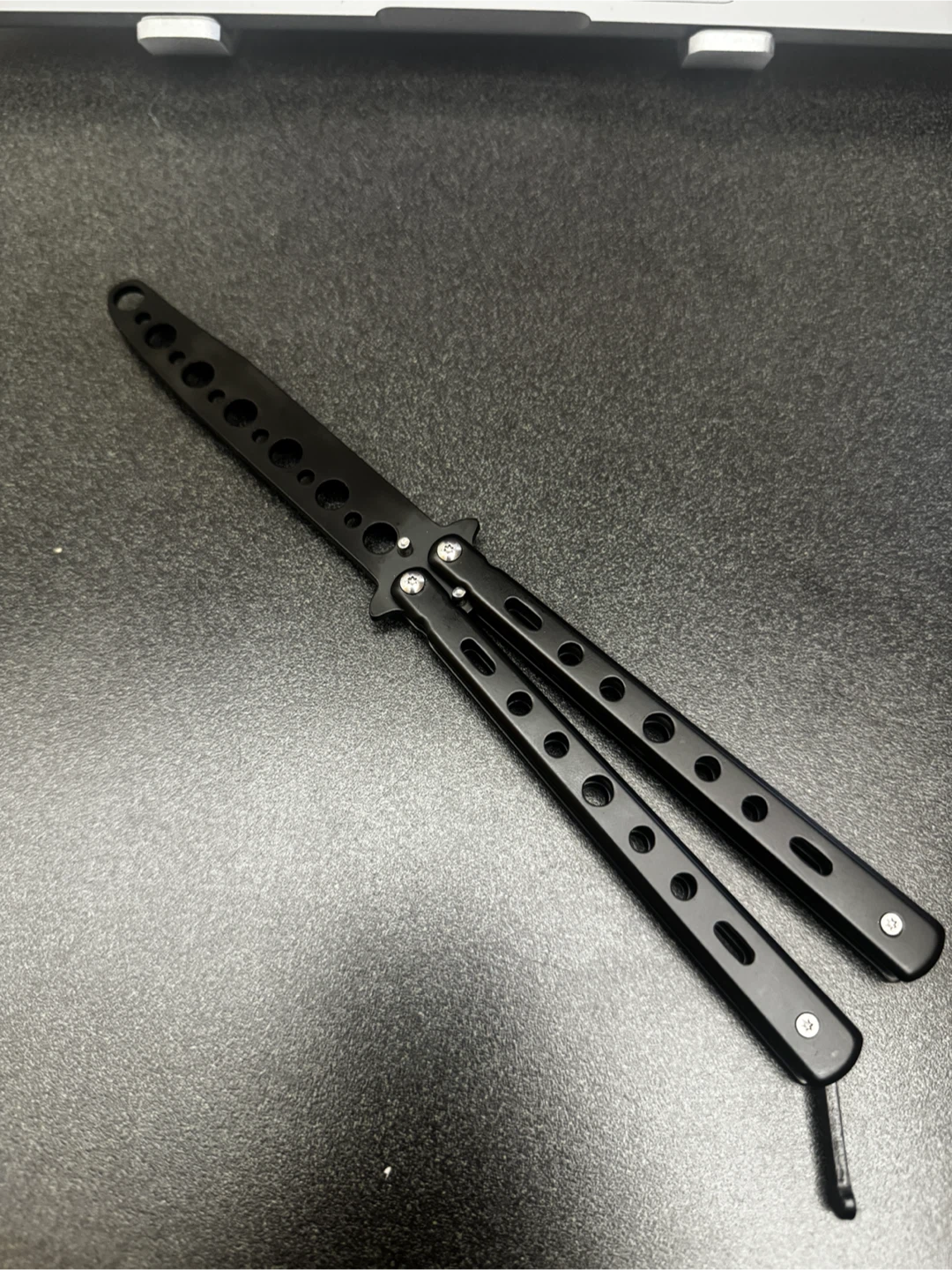Butterfly knife / balisong for practice