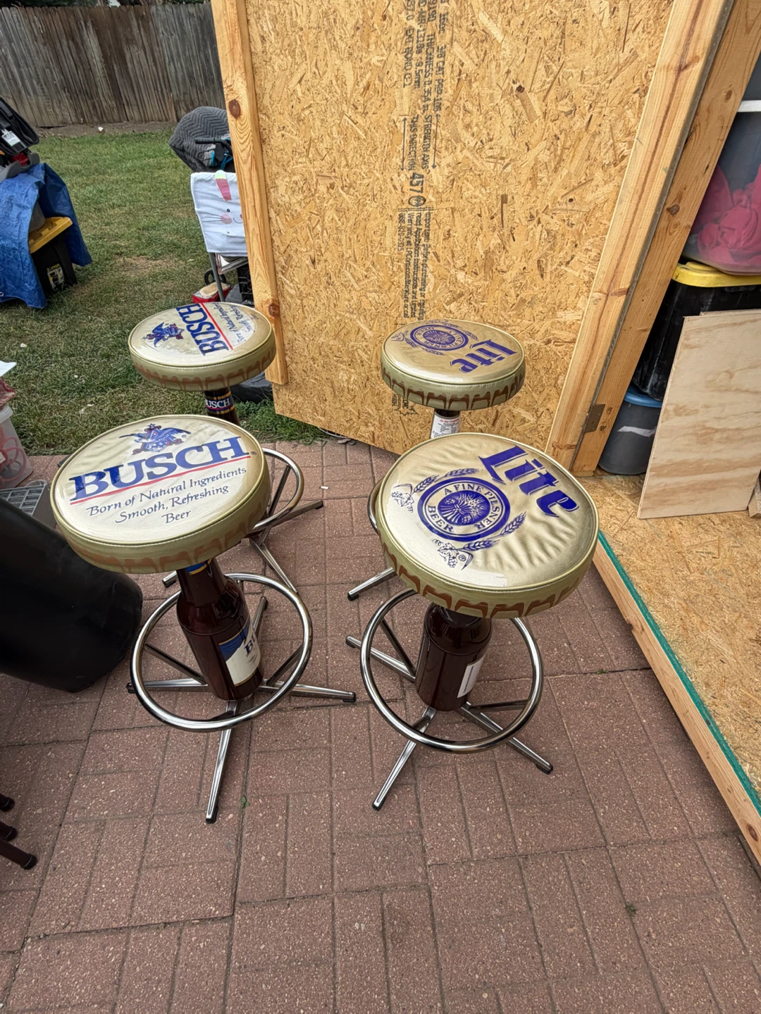Set of 4 Novelty Beer Bar Stools - photo 4