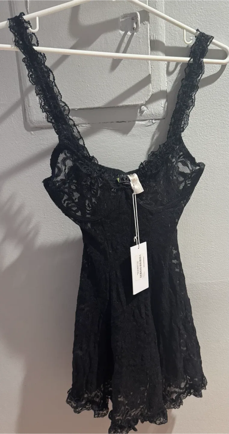 LA Luxuries Black Lace Vintage Dress - photo 4