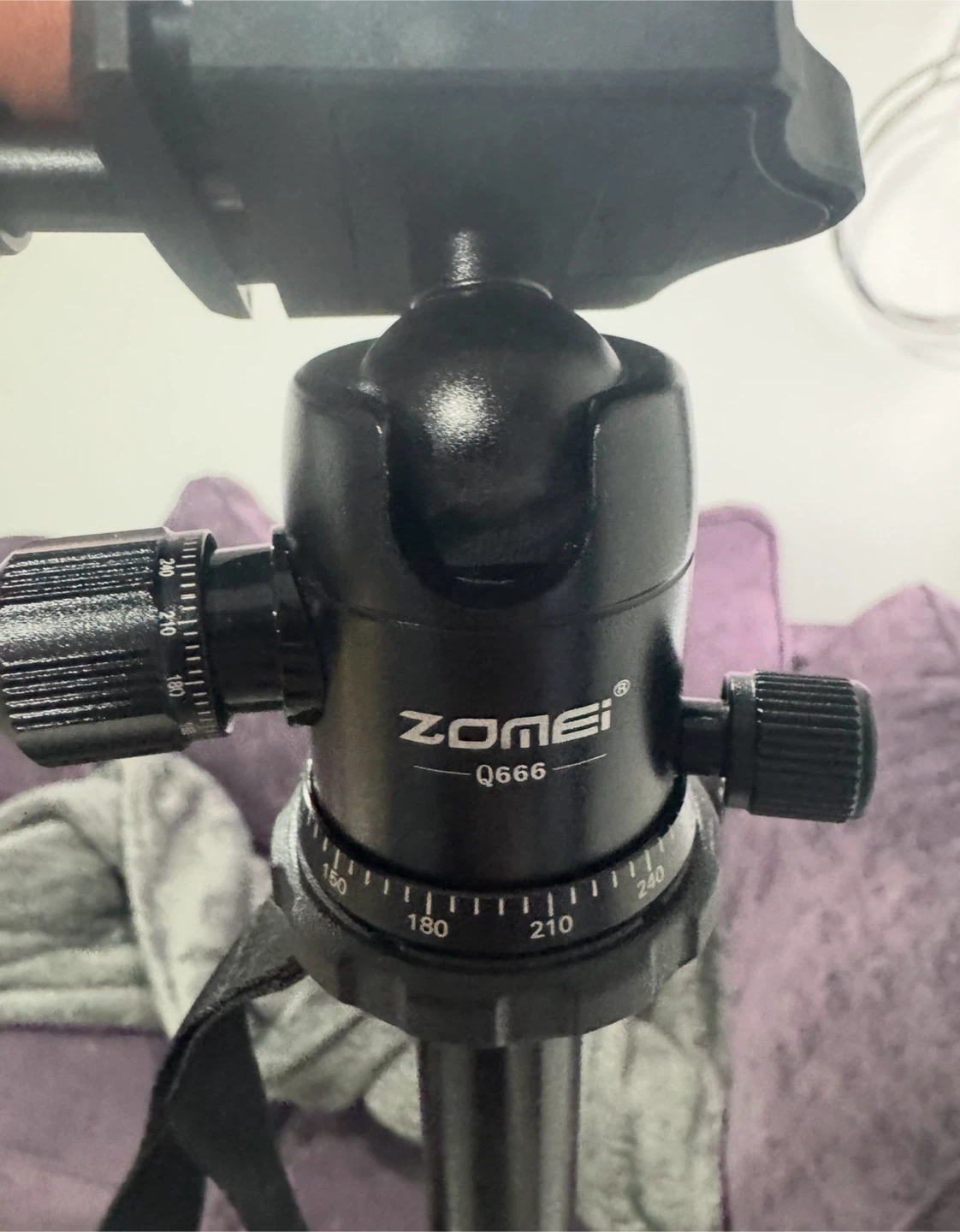 Zomei Q666 Professional Tripod - photo 4