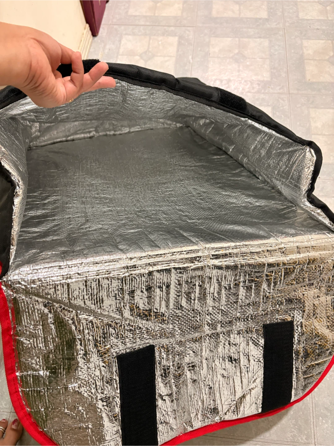 Skip The Dishes Insulated Food Delivery Bag - photo 3
