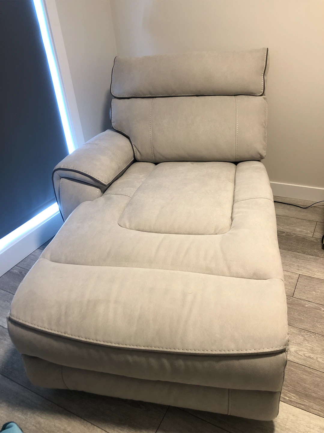 Light Grey Power Recliner Chair - photo 2