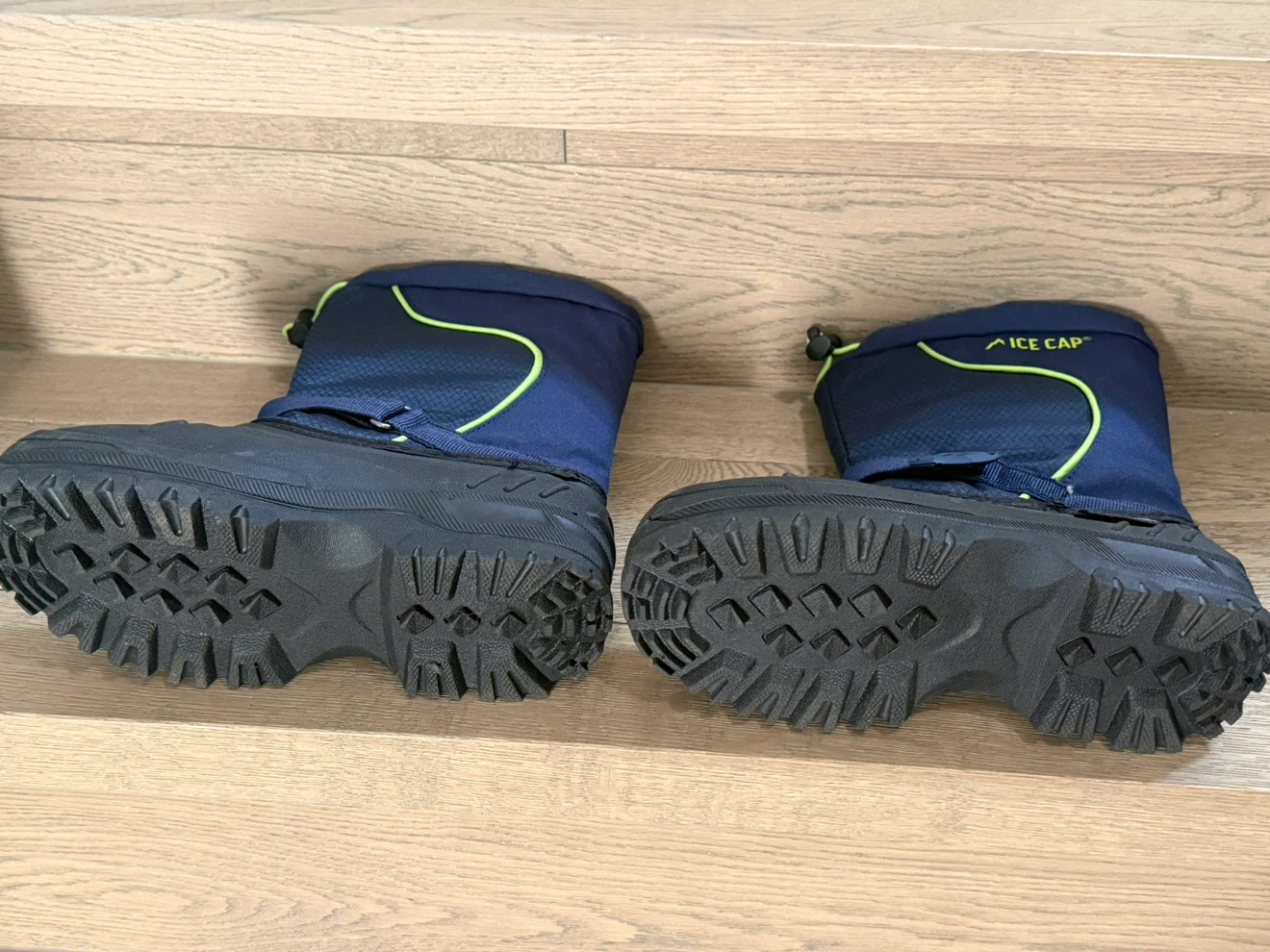 Brand new Winter Boots Size 3. Near Londonderry - photo 3