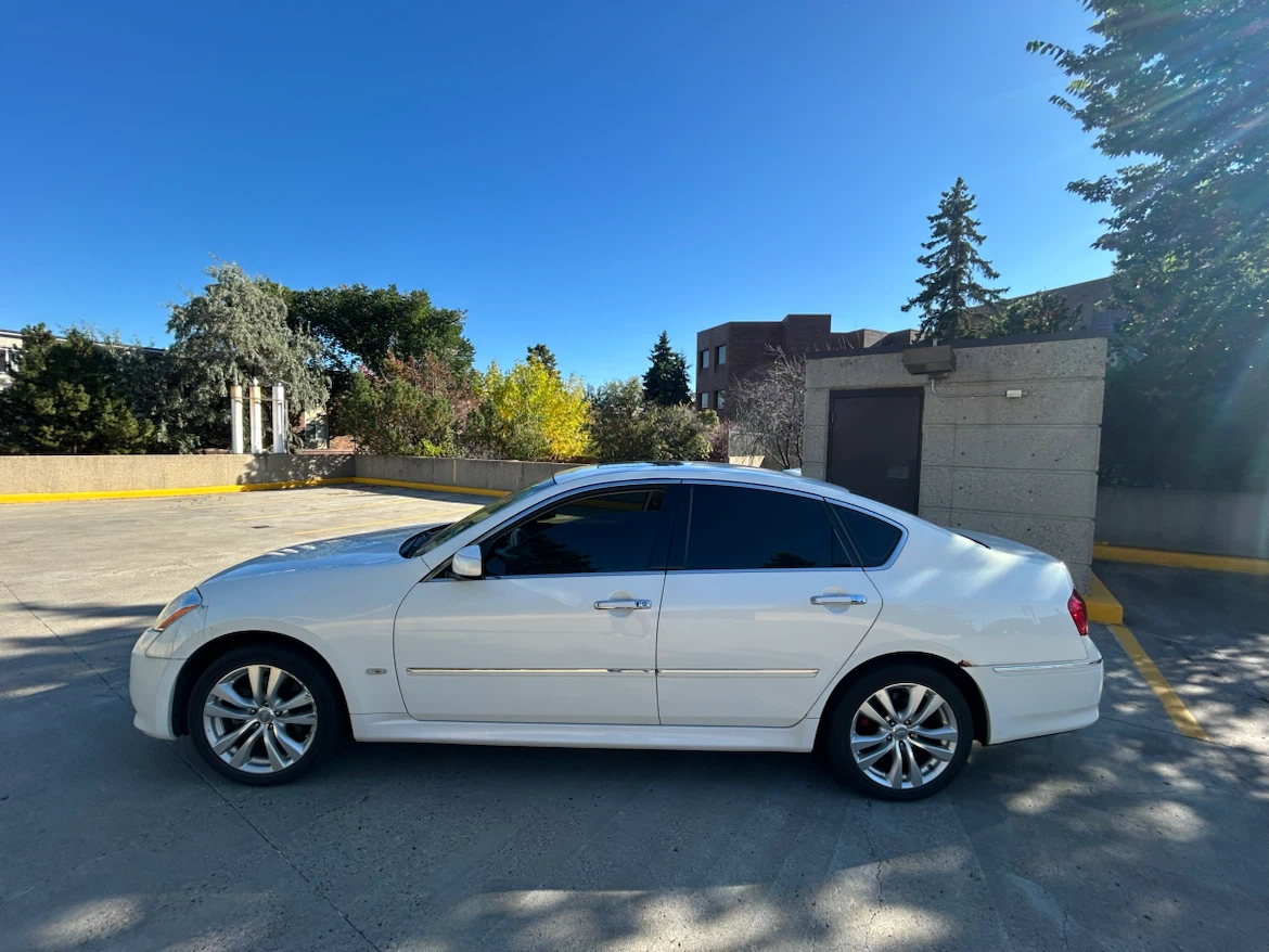 2009 Infiniti M35X AWD Sedan - photo 3