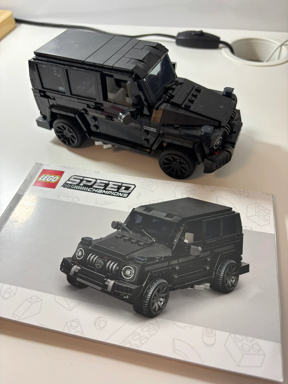 LEGO Speed Champions Mercedes-AMG G 63 & SL 63 Set 76924 - photo 2