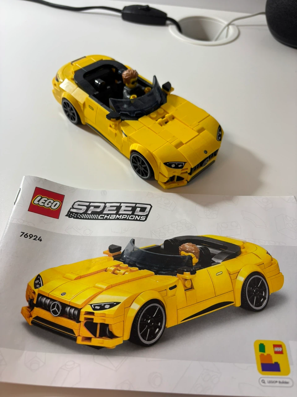 LEGO Speed Champions Mercedes-AMG G 63 & SL 63 Set 76924 - photo 3
