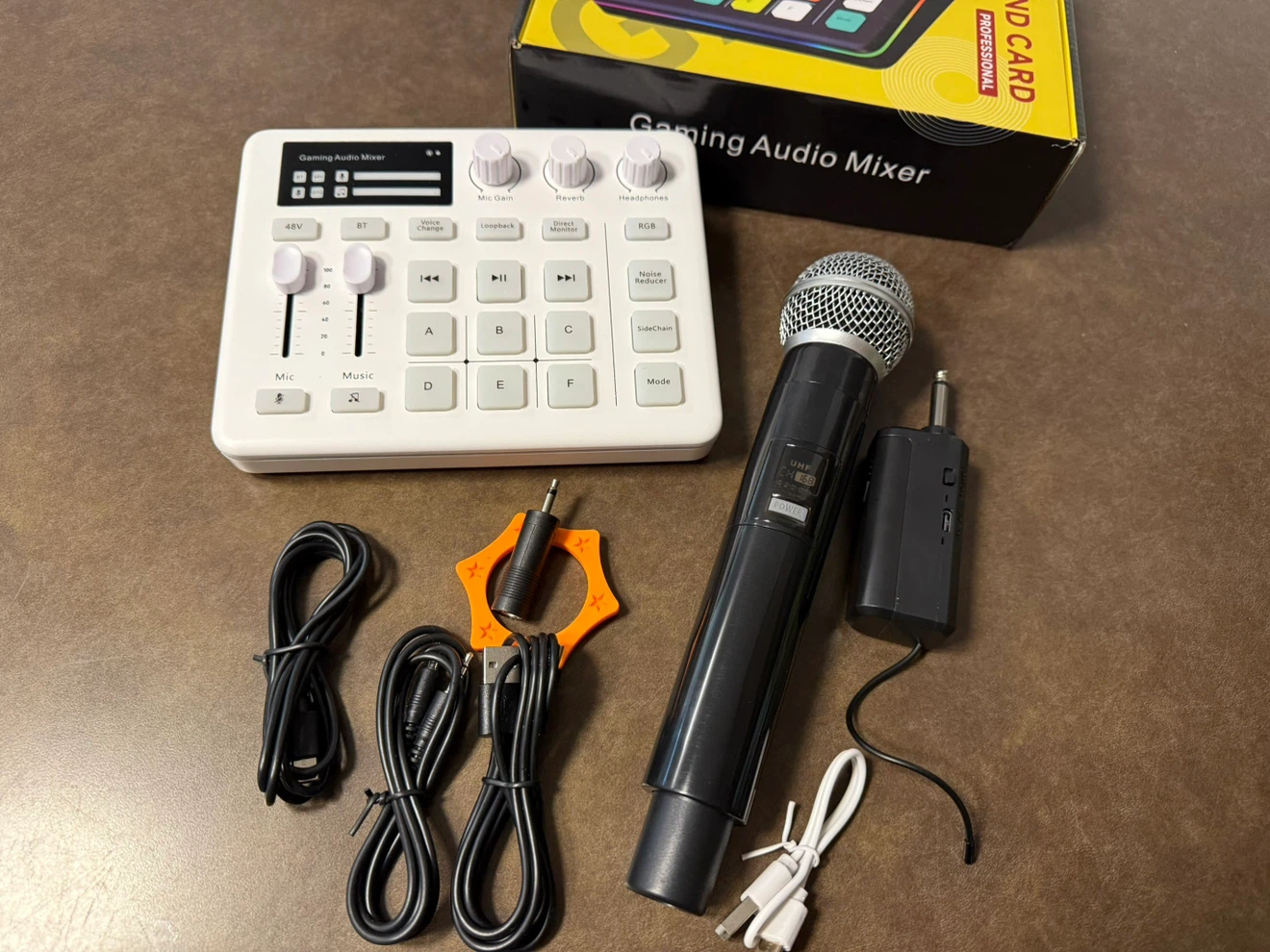 G1 Sound Card + UHF Wireless Mic – Karaoke / Livestream 🎶