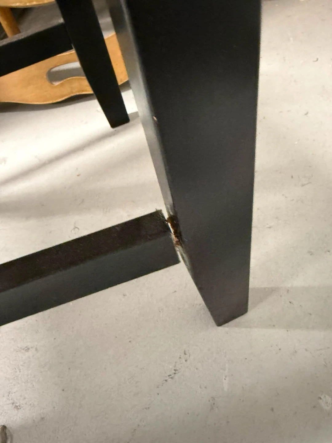 Set of two black wooden chairs - photo 5
