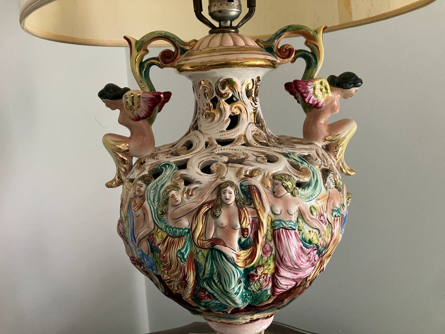 Antique Capidomonte Ceramic Figural Table Lamp - photo 4