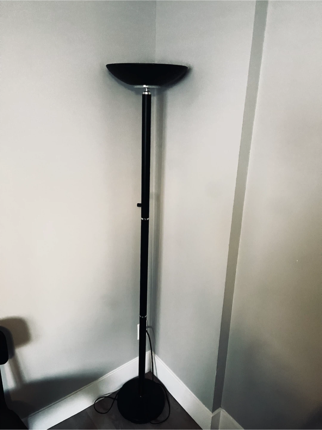 Black Floor Lamp
