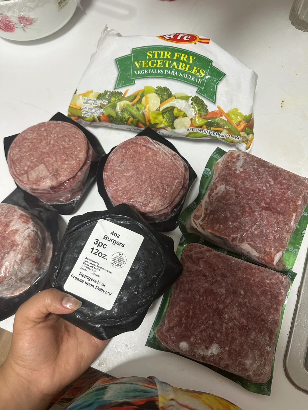 Frozen burger Patties and Stir Fry Vegetables - photo 2