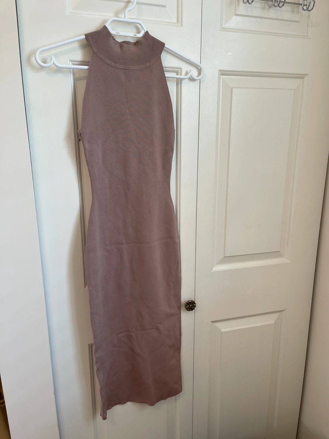 Babaton Ribbed Midi Dress 2XS