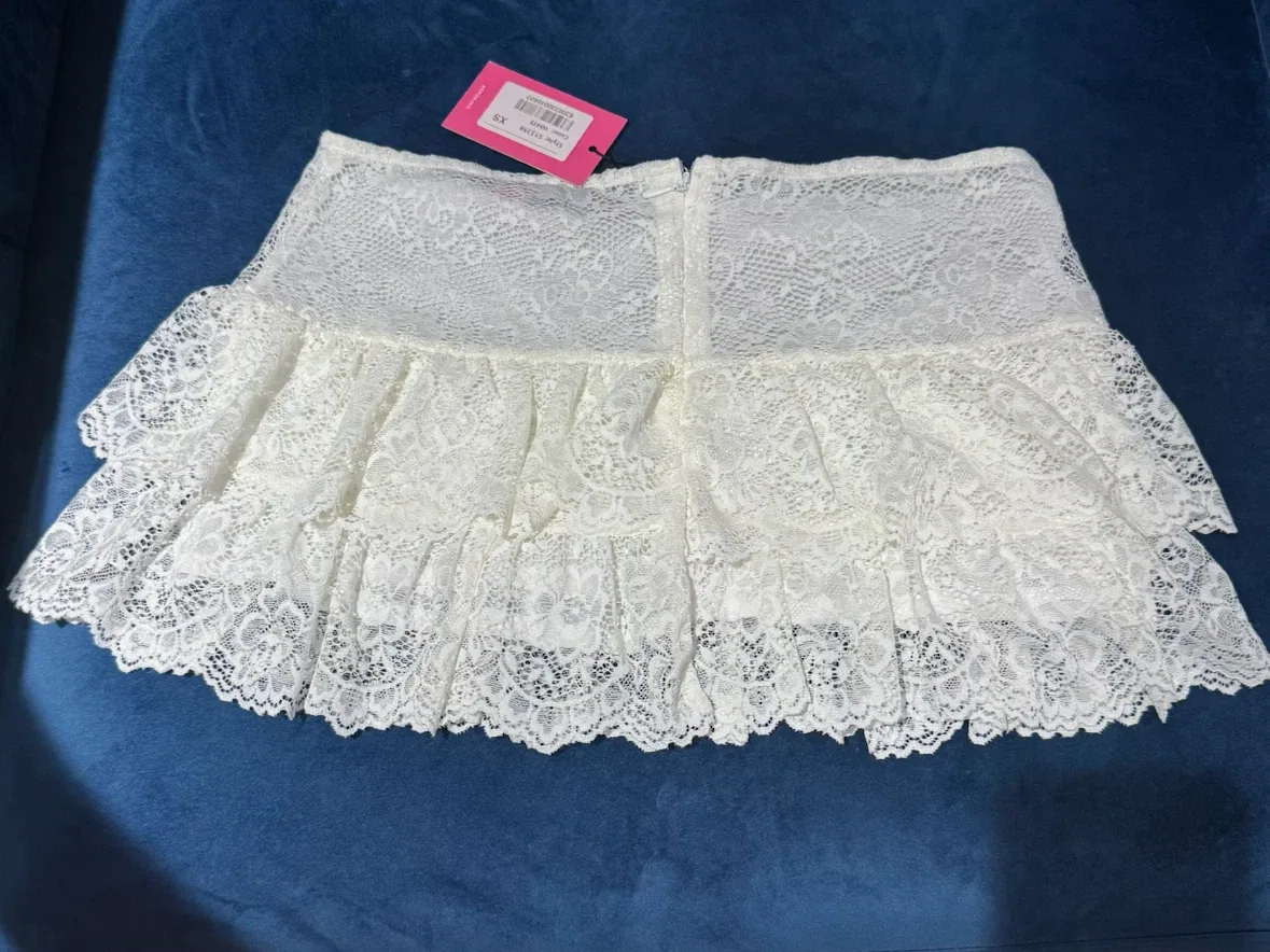 Edikted White Lace Ruffle Mini Skirt - photo 3