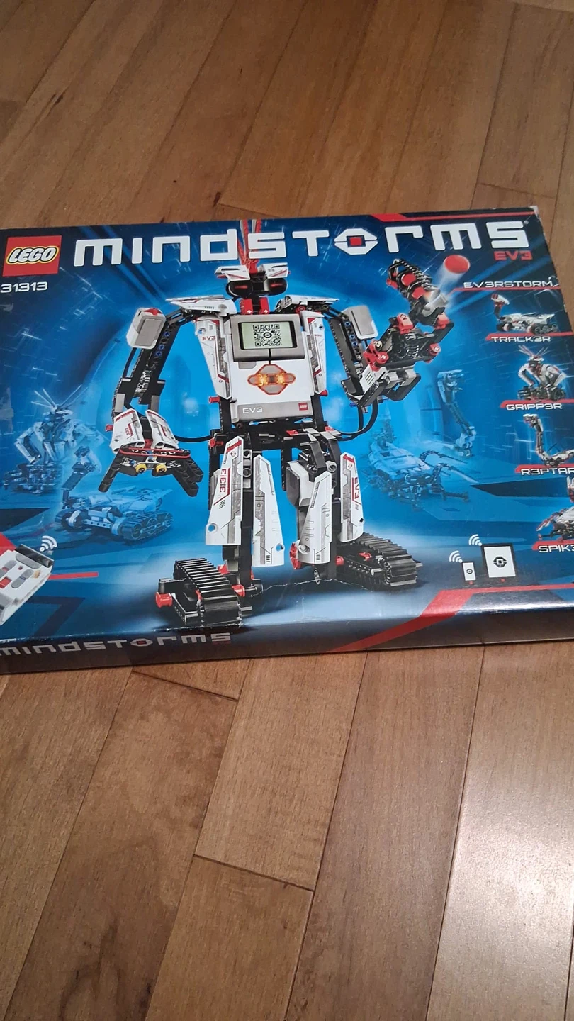Lego Mindstorms EV3 31313. Fun Lego Robot