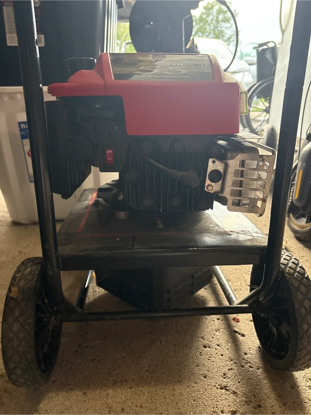Coleman Powermate 2500 Portable Generator - photo 3