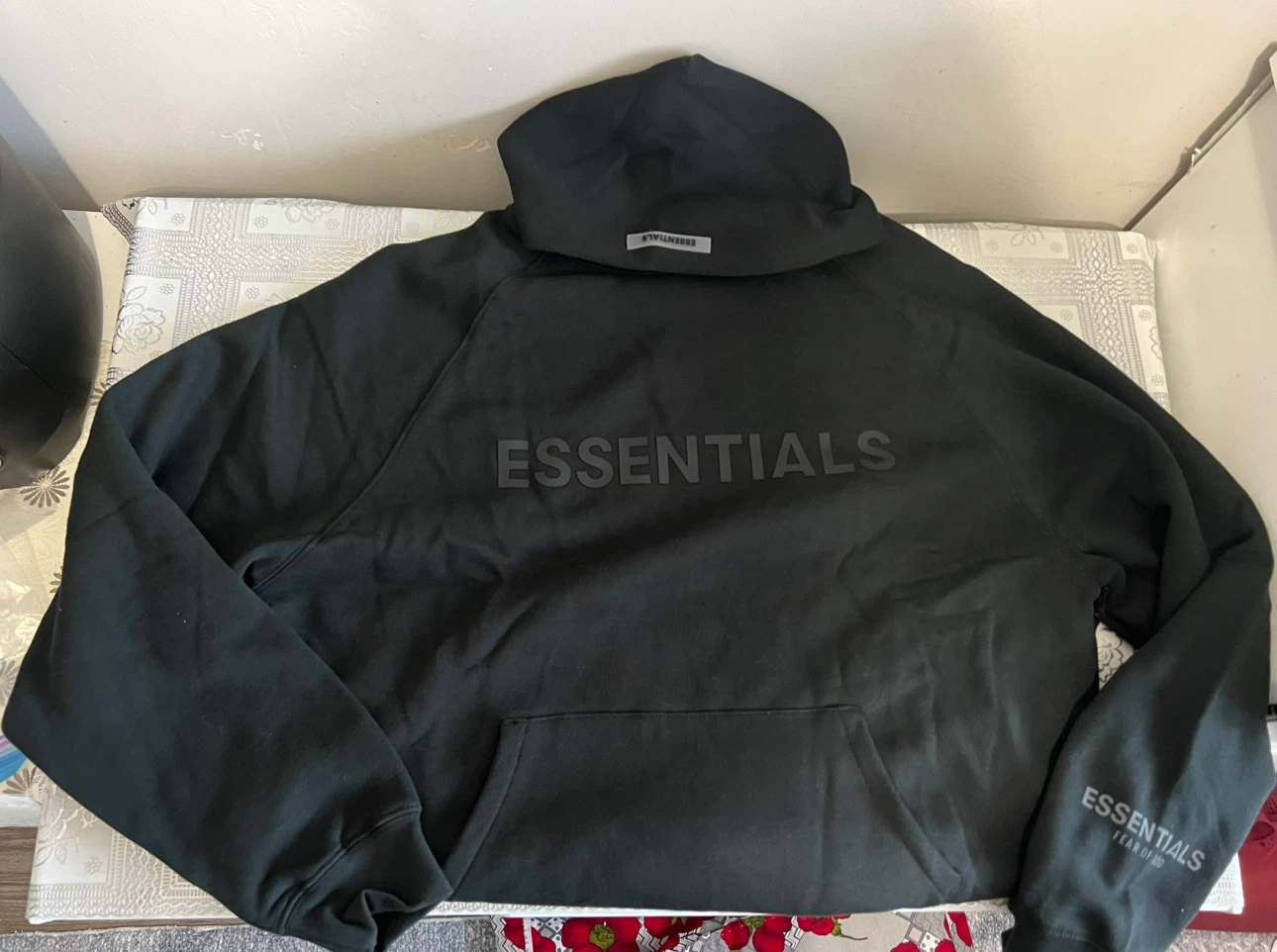 Essentials Fear of God Hoodie - Black